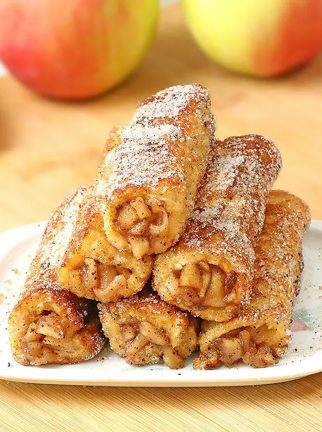 Apple Pie French Toast Roll Ups