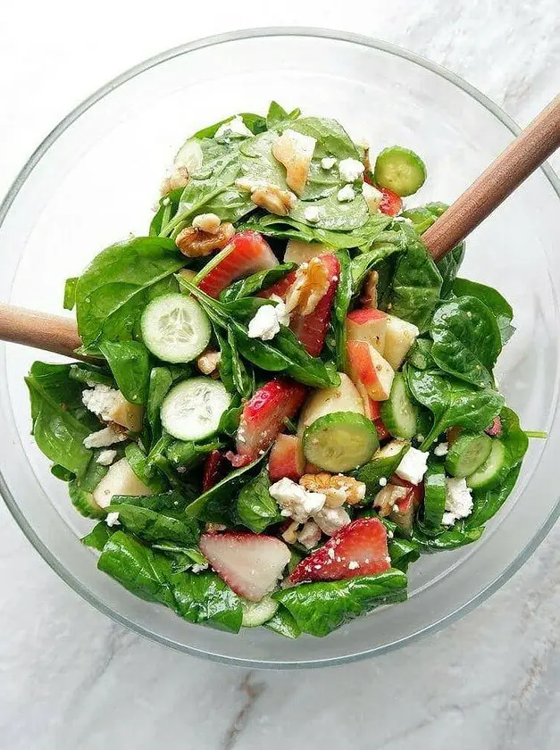 Strawberry Cucumber Spinach Salad