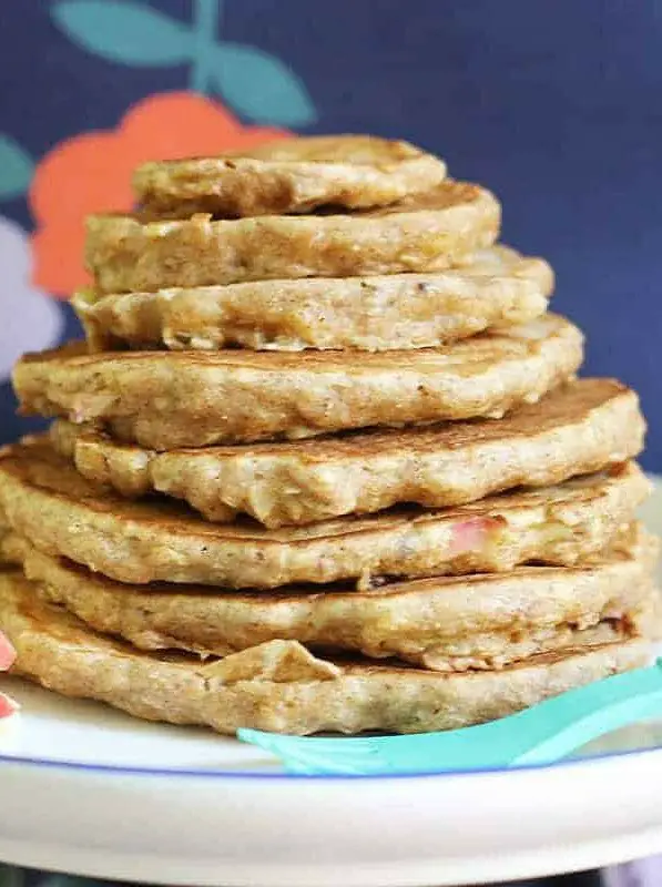 Fresh Apple Pancakes