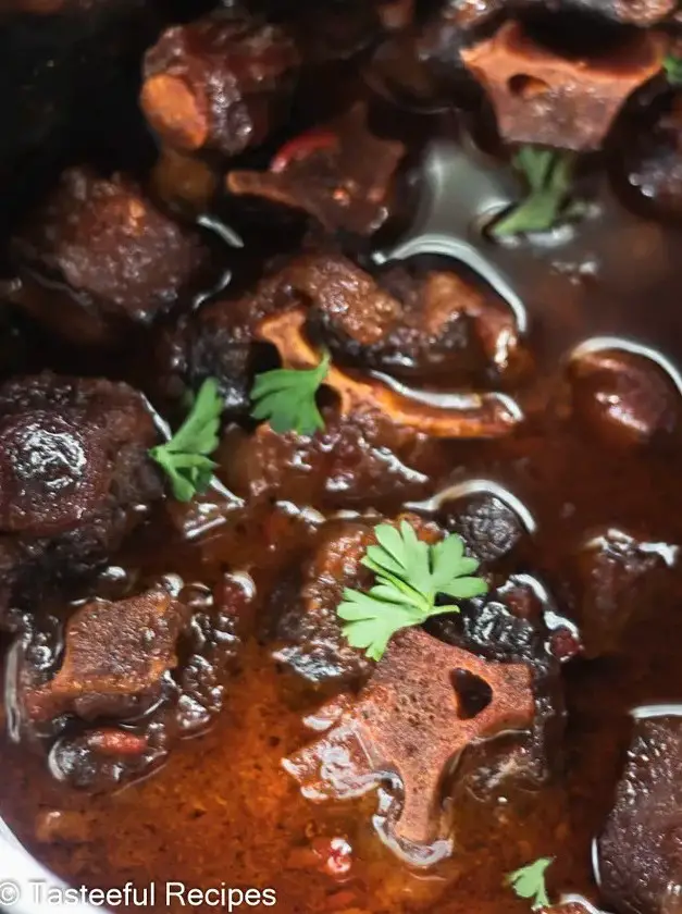 Caribbean Brown Stewed Oxtails