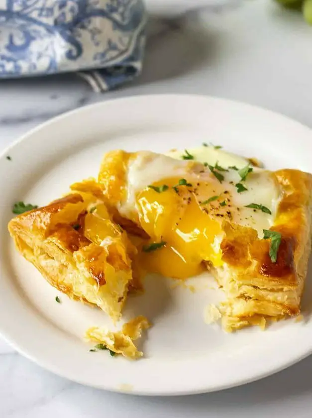 Puff Pastry Baked Eggs