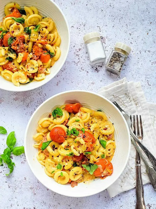 Baked Feta Pasta