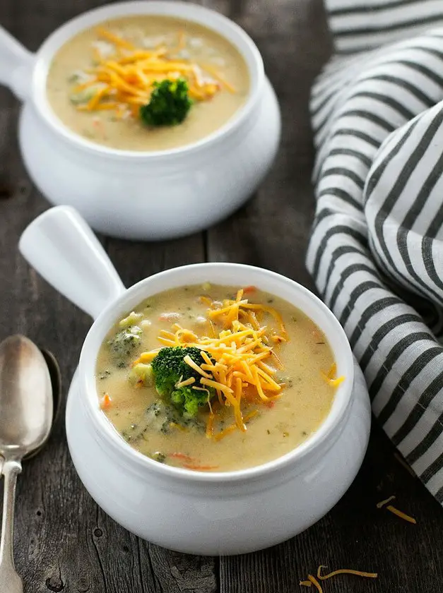 Creamy Broccoli Cheese Soup