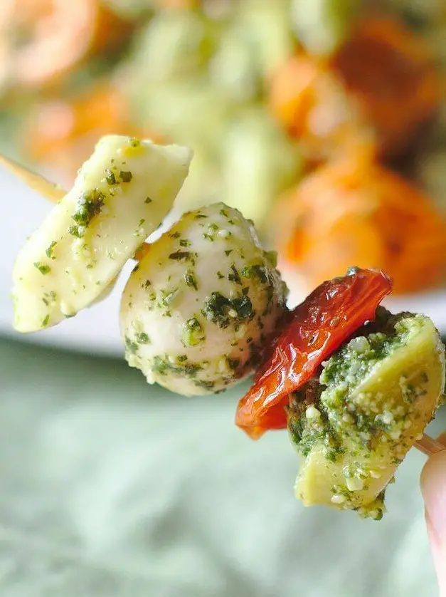 Caprese Tortellini Skewer