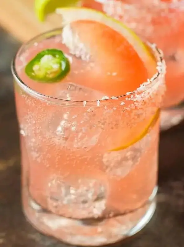 Mezcal Grapefruit Cocktail