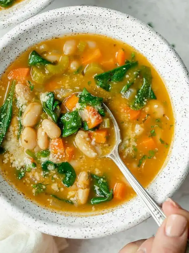 Mediterranean White Bean Soup