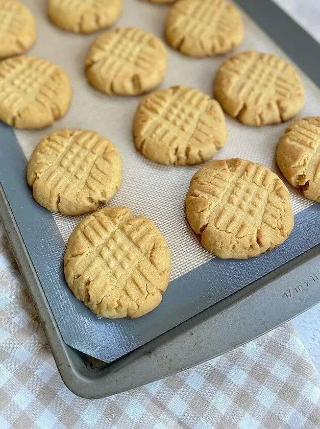 Soft & Chewy Cake Mix Peanut Butter Cookies