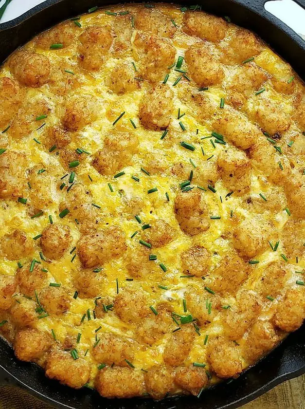 Upside Down Tater Tot Breakfast Casserole