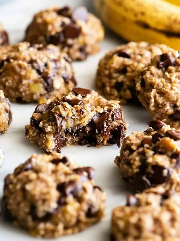 Banana Oatmeal Cookies