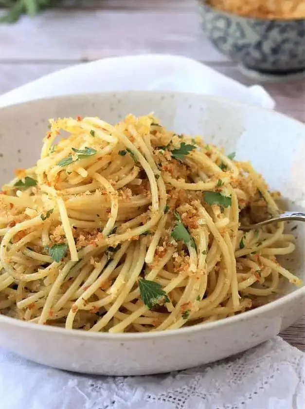 Sicilian Pasta with Anchovies and Breadcrumbs