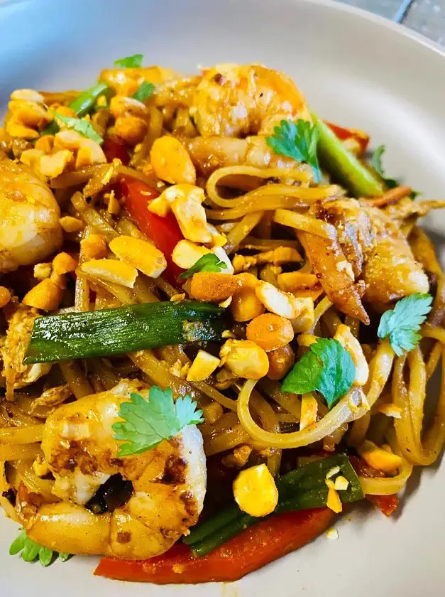 Easy Blackstone Shrimp Pad Thai