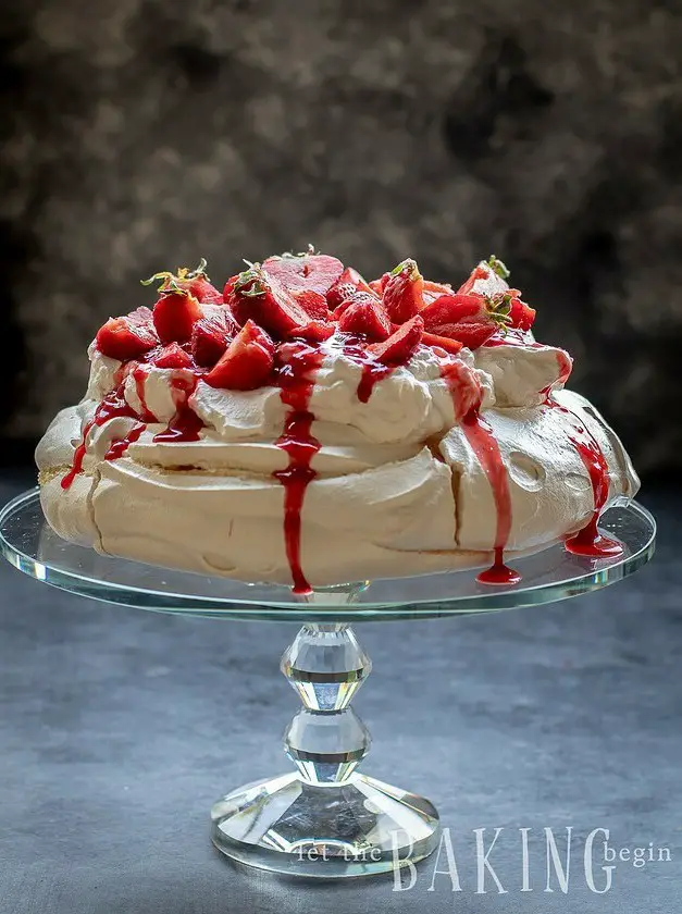 Strawberry Pavlova