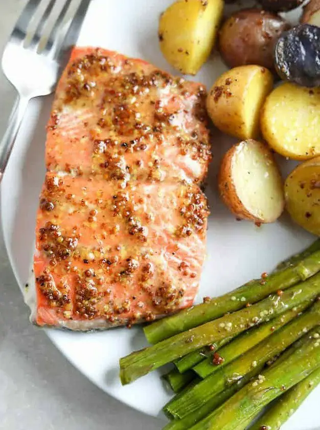 One Pan Salmon Dinner