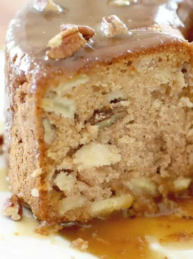 Fresh Apple Cake