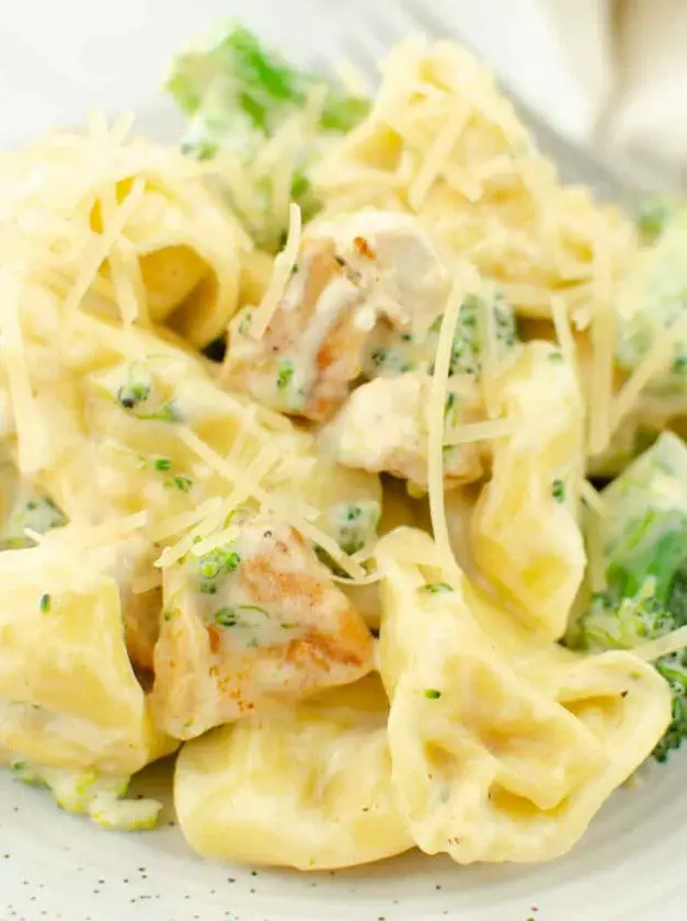 Cheesy Chicken Broccoli Tortellini