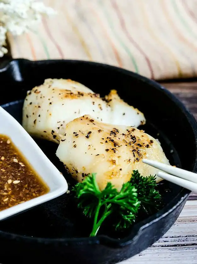 Pan Seared Cod with Ginger Sauce