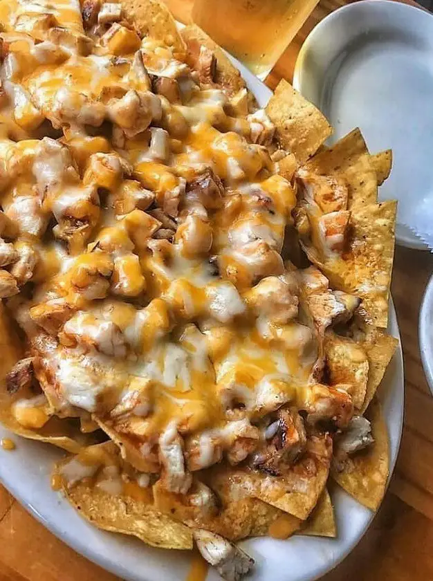 Crockpot Creamy Nachos