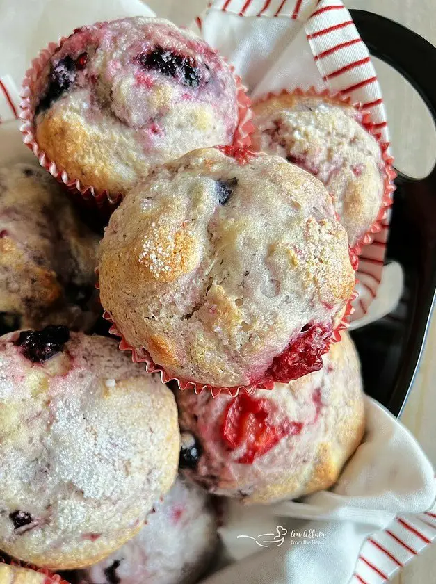 Berry Bisquick Muffins