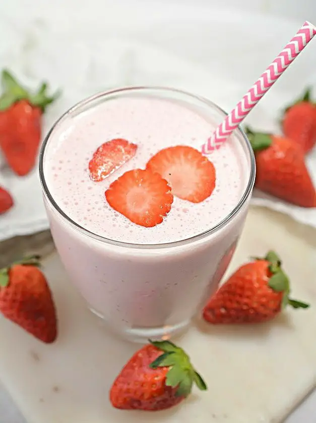 Keto Strawberry Cheesecake Smoothie