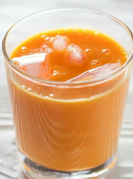 Orange Carrot Juice with Ginger