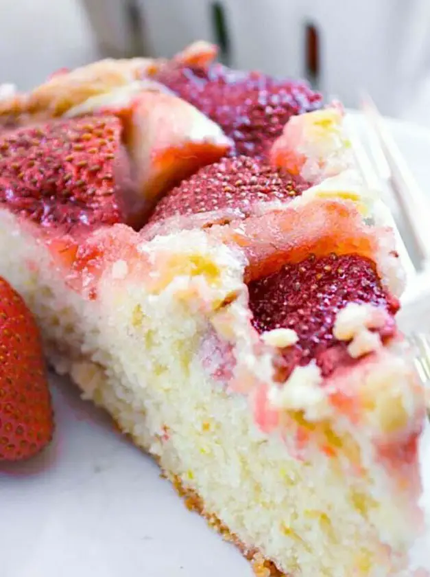 Strawberry Cake