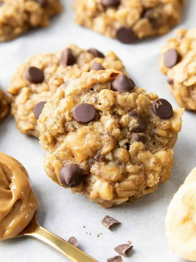 Peanut Butter Banana Oatmeal Cookies