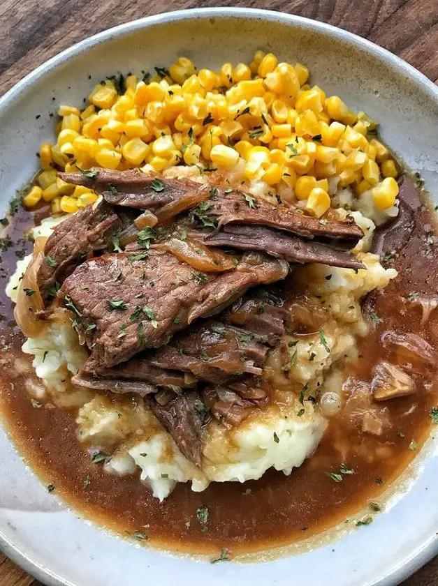 Instant Pot Round Steak & Gravy