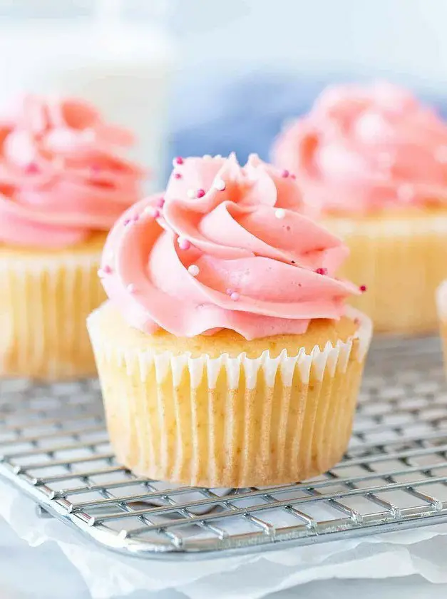 Small-Batch Vanilla Cupcakes