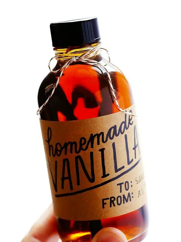 Homemade Vanilla Extract