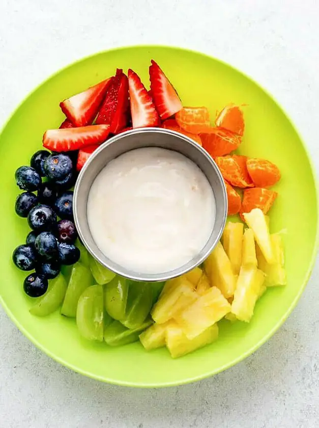 Easy Greek Yogurt Fruit Dip