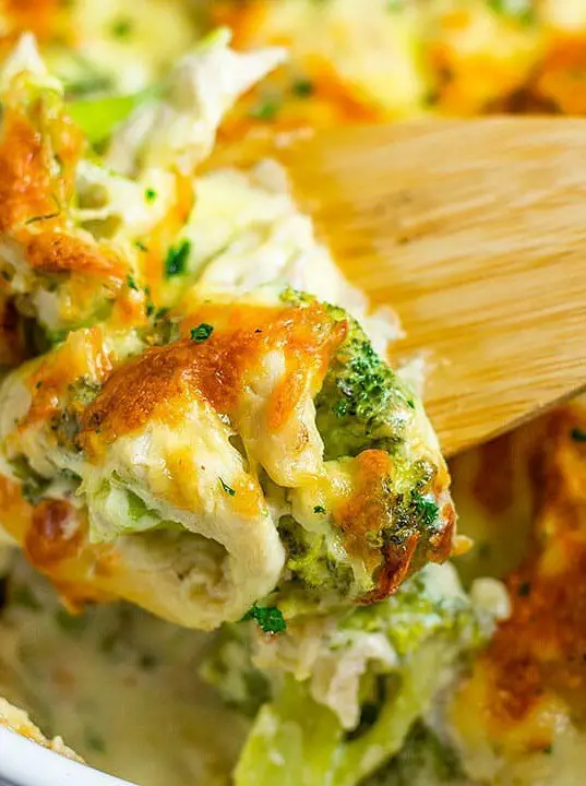 Keto Chicken Cheese Broccoli Casserole