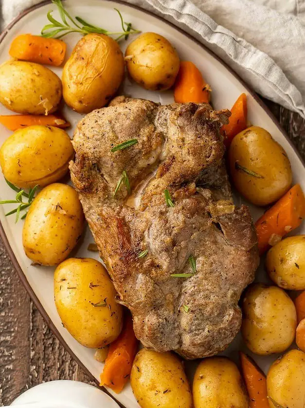 Instant Pot Pork Roast with Vegetables and Gravy