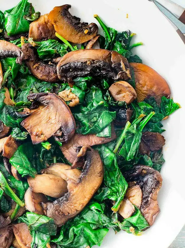 Sautéed Spinach and Mushrooms