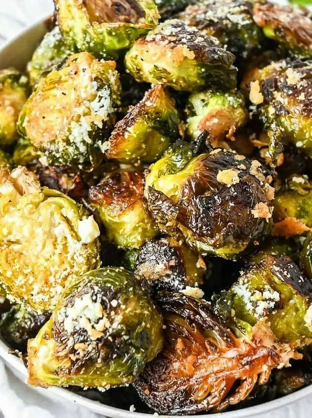 Garlic Parmesan Brussels Sprouts