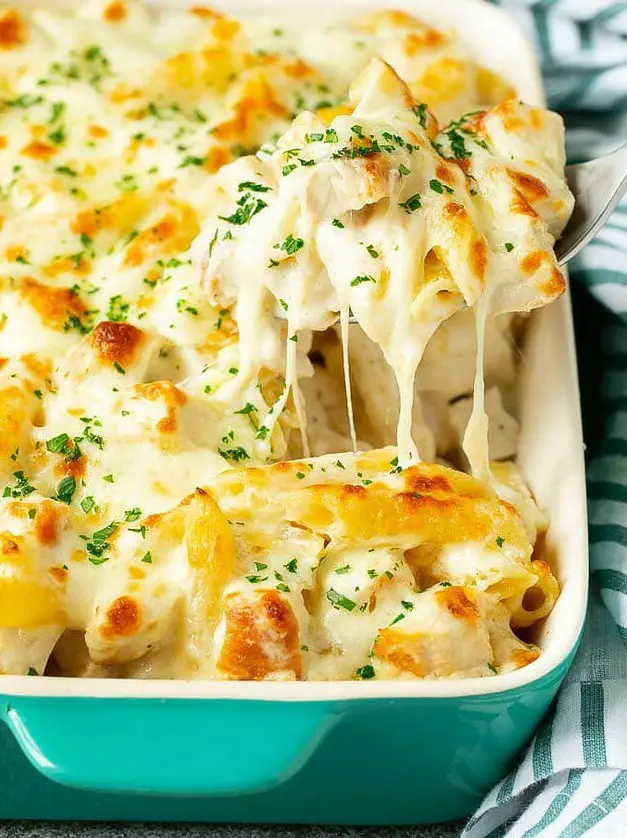 Chicken Alfredo Bake