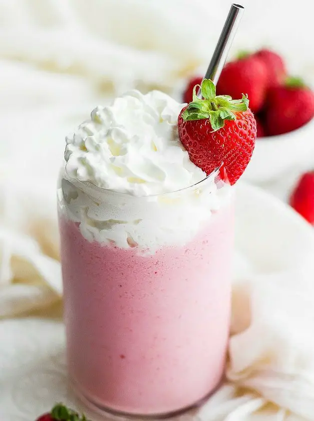 Easy Strawberry Milkshake