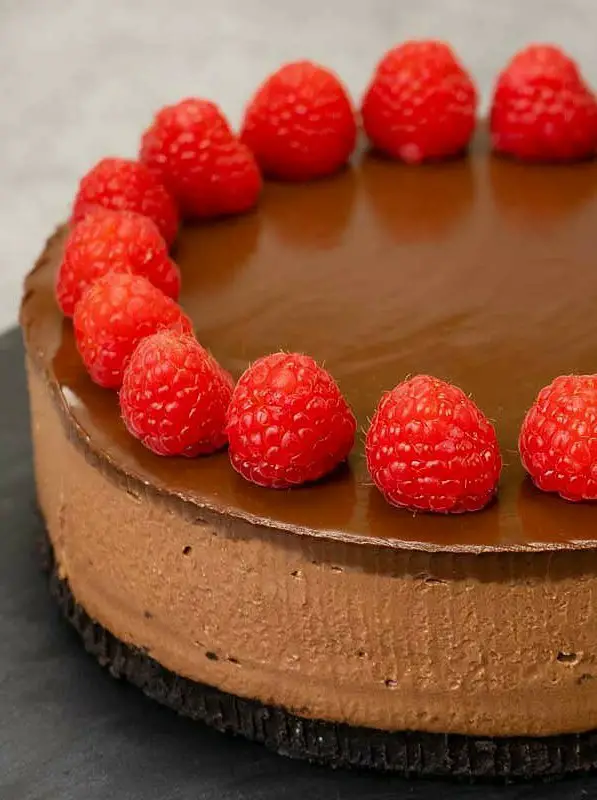 No-Bake Chocolate Cheesecake