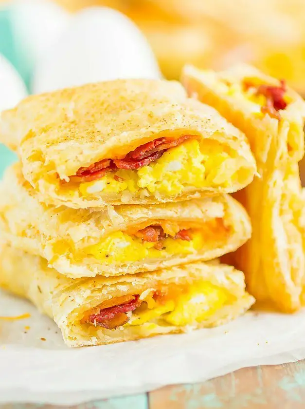 Homemade Breakfast Hot Pocket