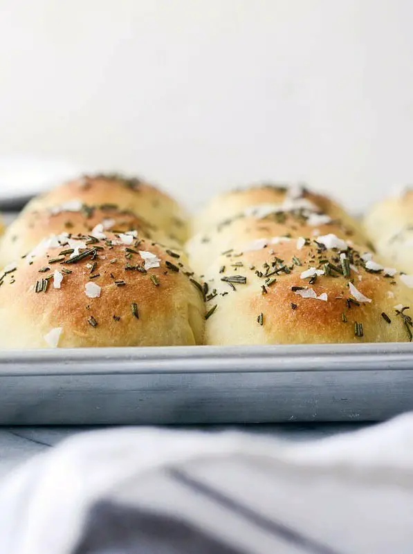 Sea Salt Rosemary Dinner Rolls