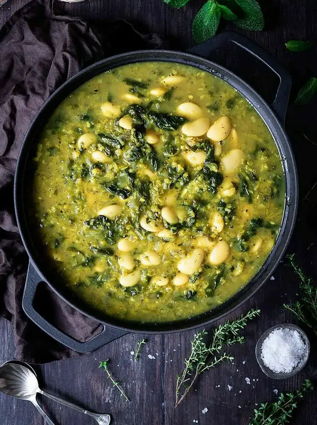 Spinach, Lentil and Butter Bean Soup