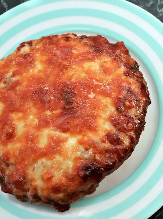 Low Carb Pizza Stuffed Mushrooms