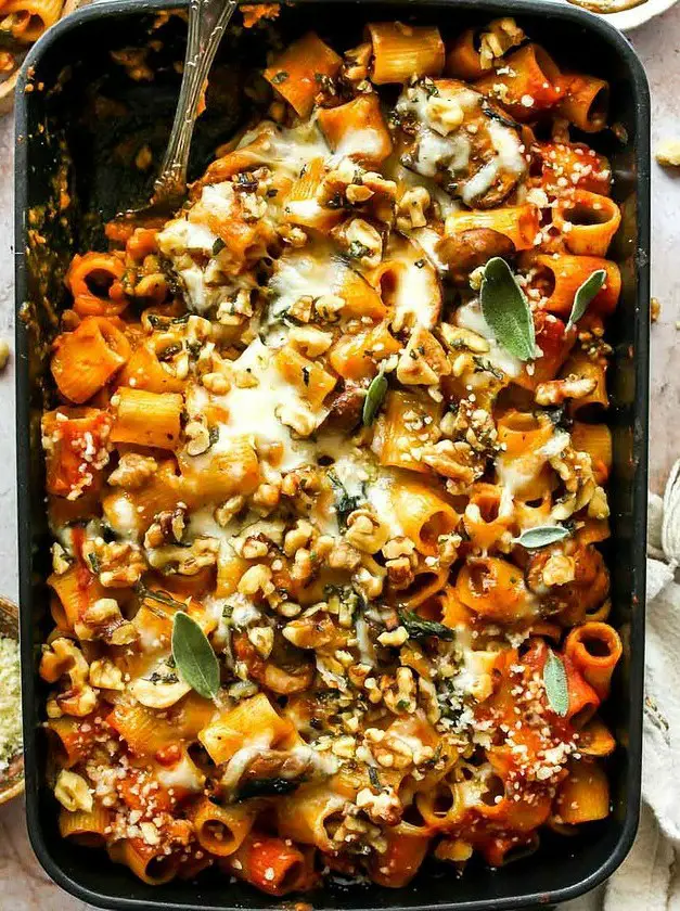 Pasta Bake with Pumpkin Tomato Sauce