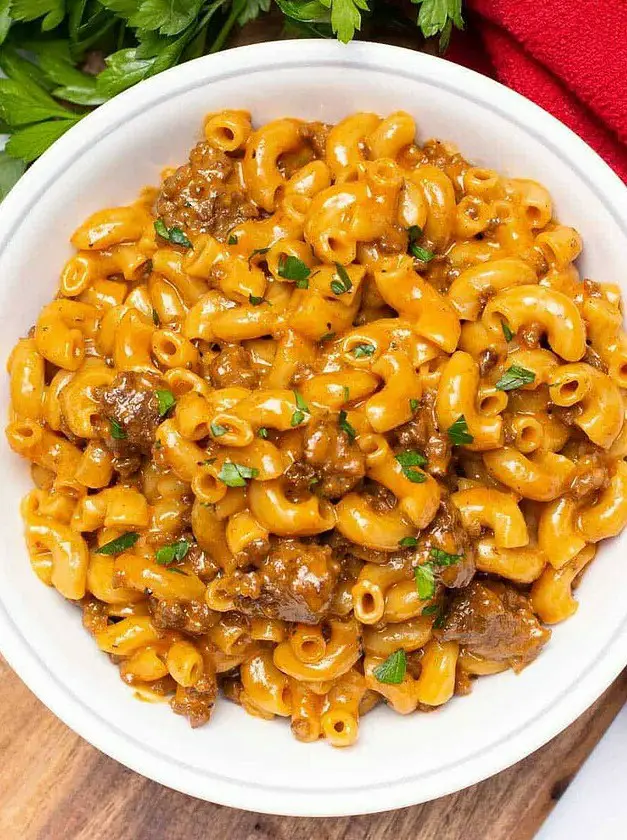 Instant Pot Cheeseburger Macaroni