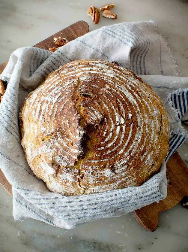 No-Knead Pumpkin Pecan Bread