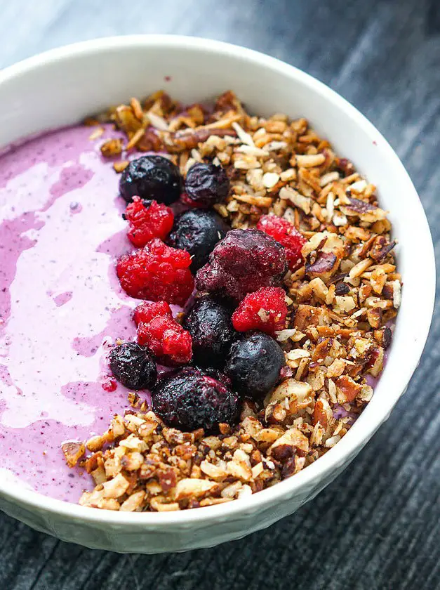 Berry Whipped Cottage Cheese Breakfast Bowl