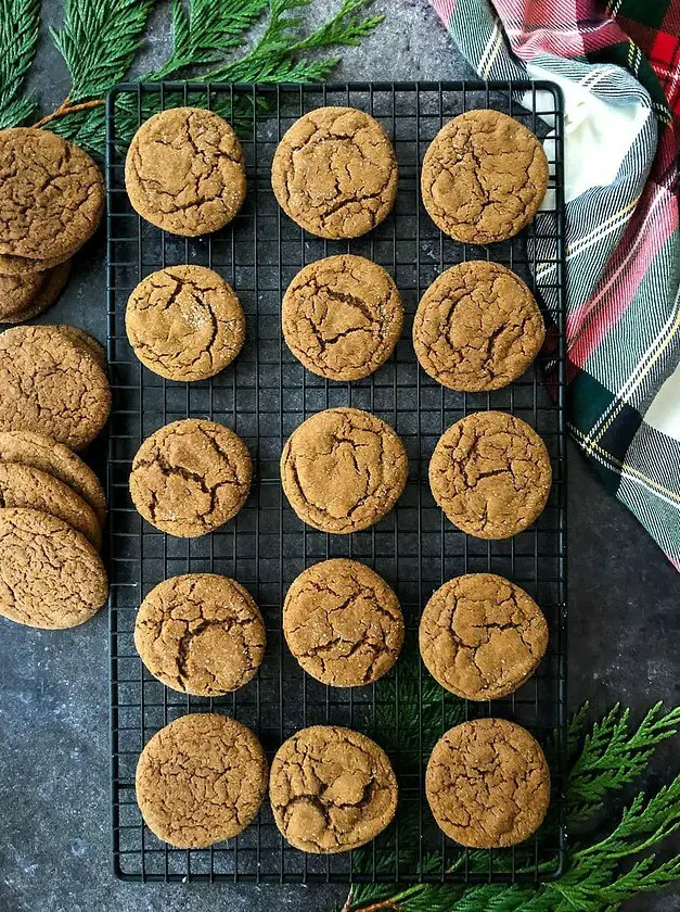 Soft & Chewy Ginger Cookies