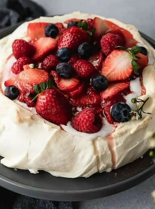 Keto Pavlova