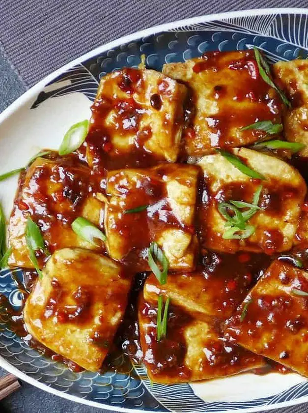 Pan Fried Tofu with Garlic Sauce