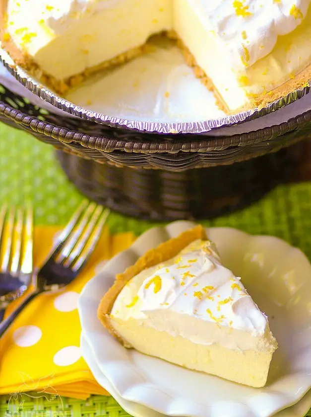 Classic Lemon Icebox Pie