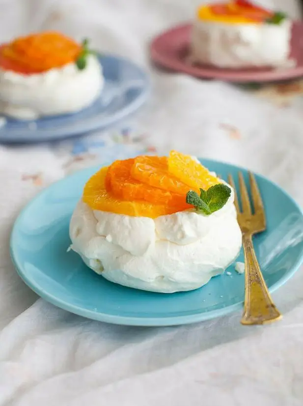 Mini Citrus Pavlovas